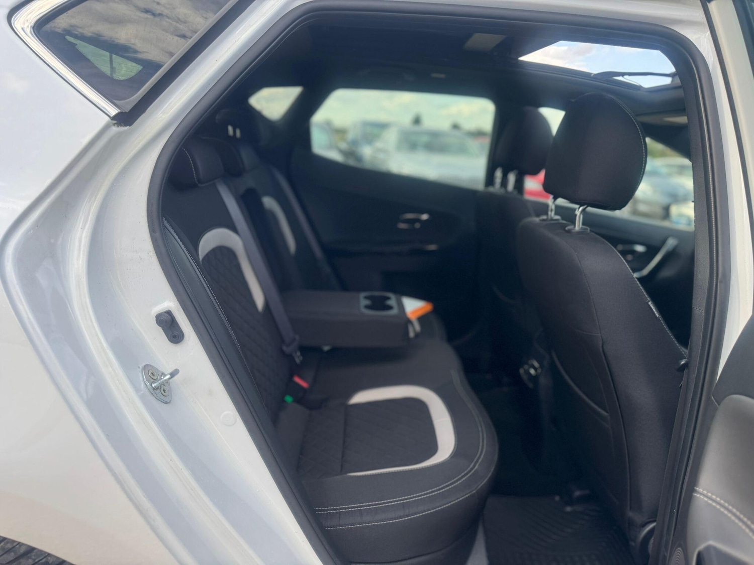 Used Kia Ceed 2018 for sale - 76988576: Photo 9