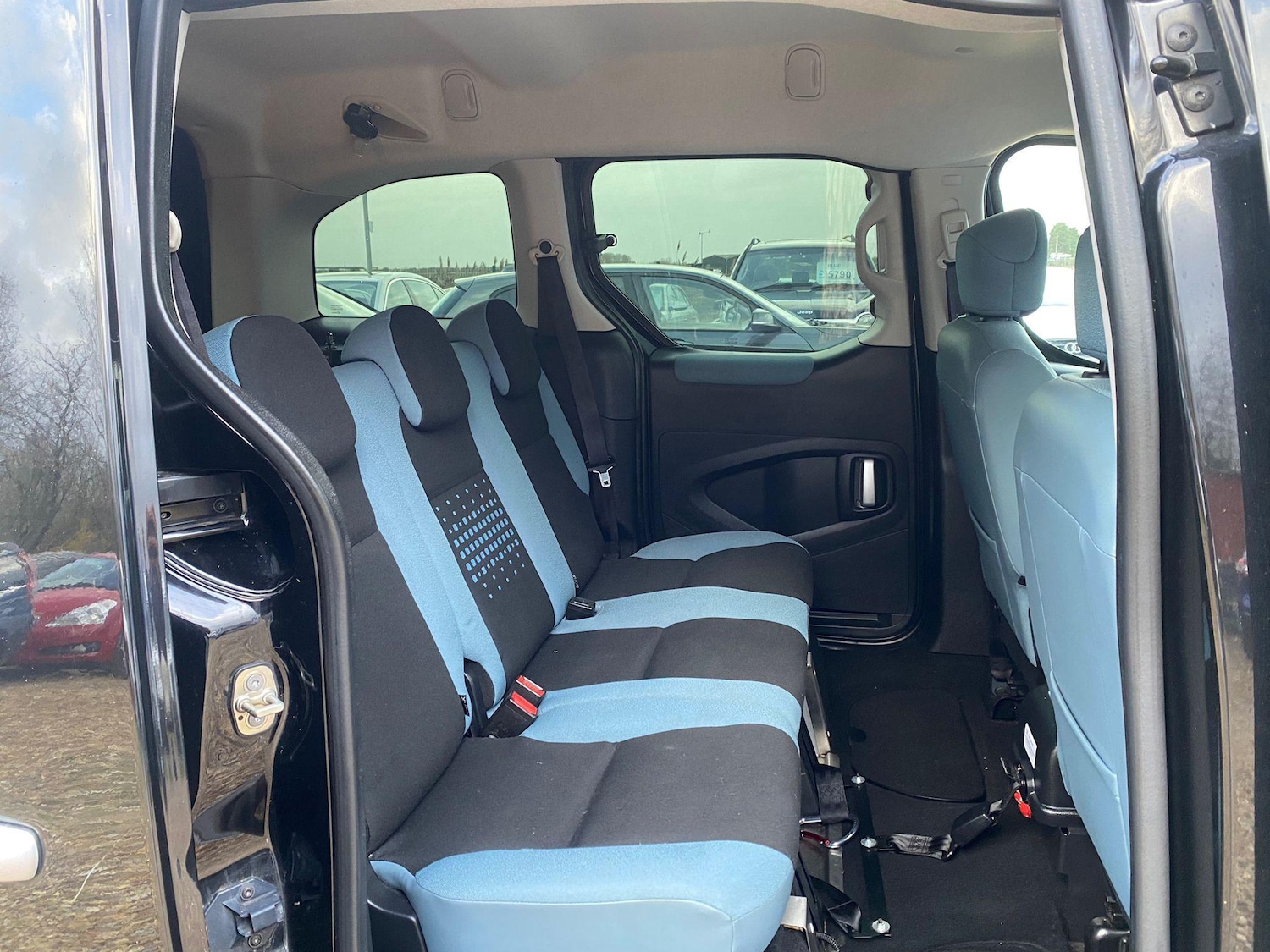 Used Citroen Berlingo Multispace 2014 for sale - 76990416: Photo 9