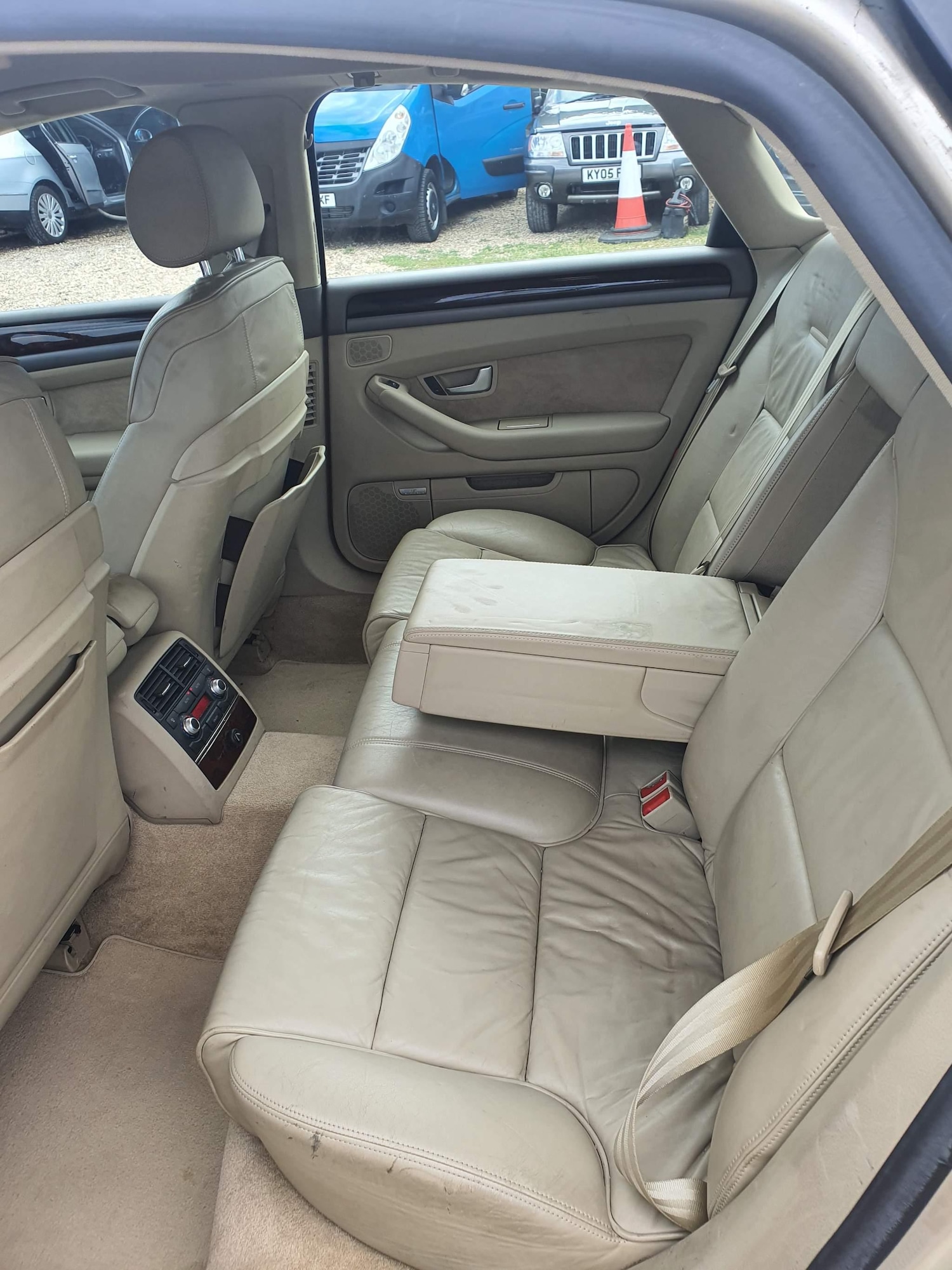 Used Audi A8 2003 for sale - 77377708: Photo 9