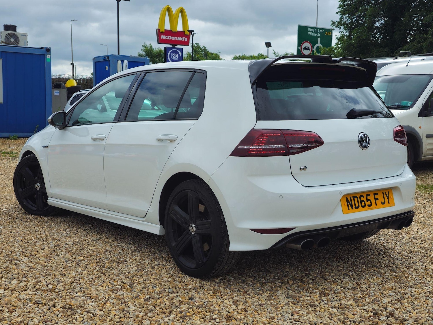 Used Volkswagen Golf 2015 for sale - 77704844: Photo 4