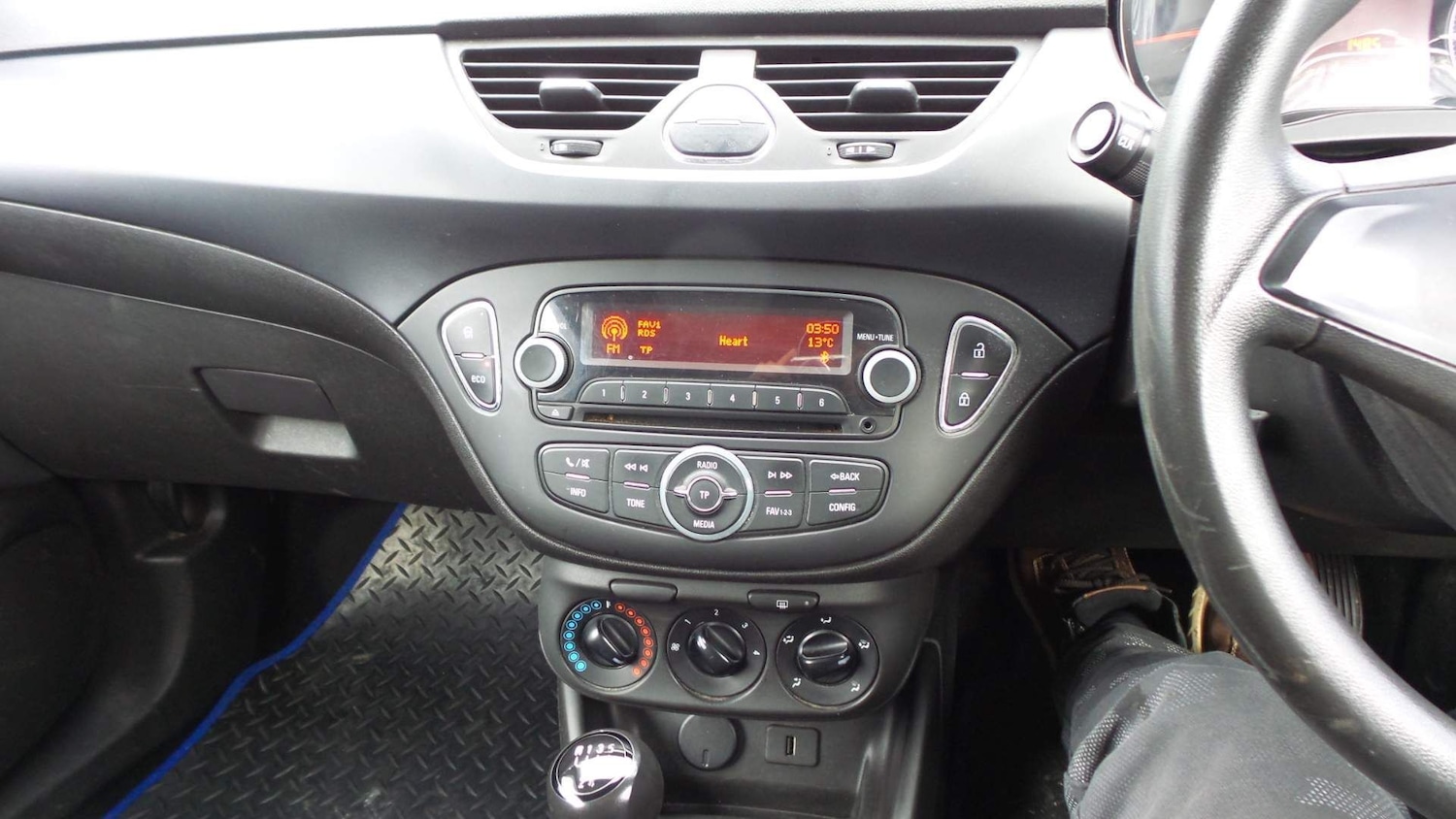 Used Vauxhall Corsa Van 2015 for sale - 76123045: Photo 13