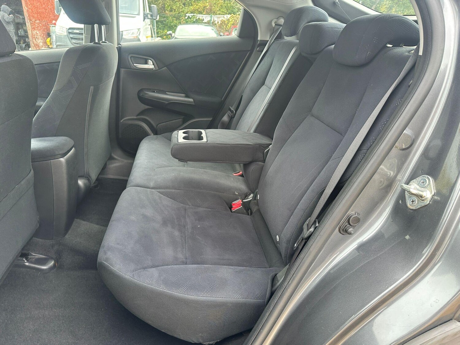 Used Honda Civic 2014 for sale - 76250948: Photo 10