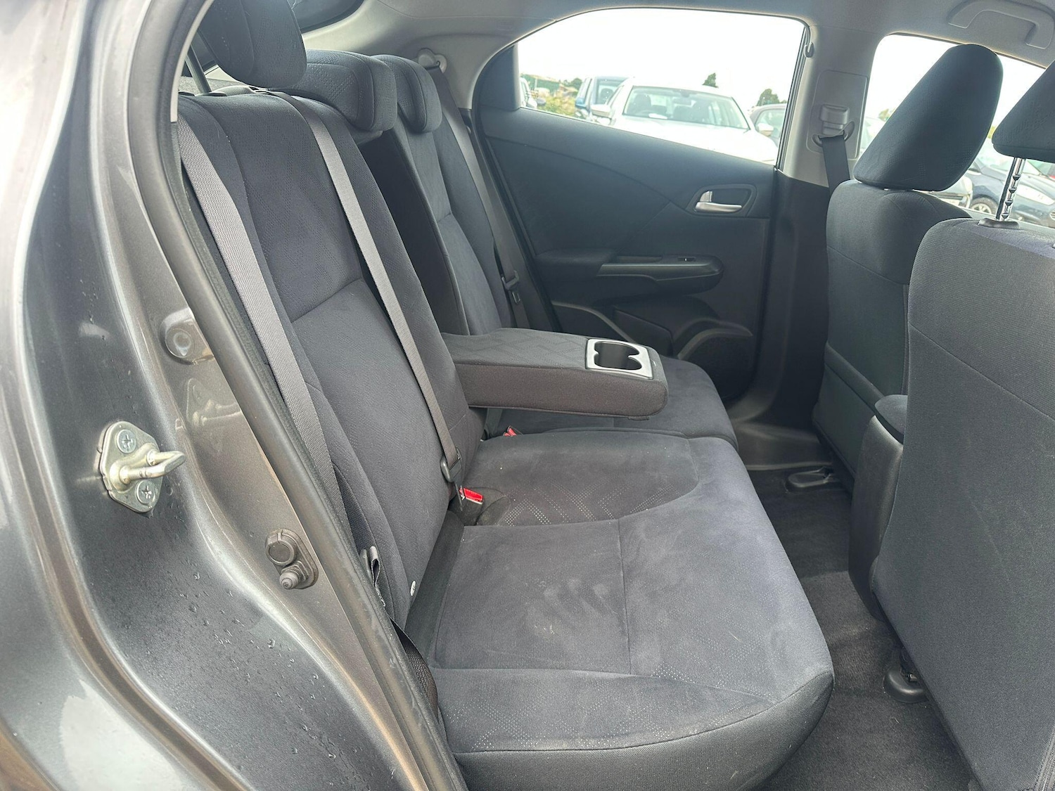 Used Honda Civic 2014 for sale - 76250948: Photo 9