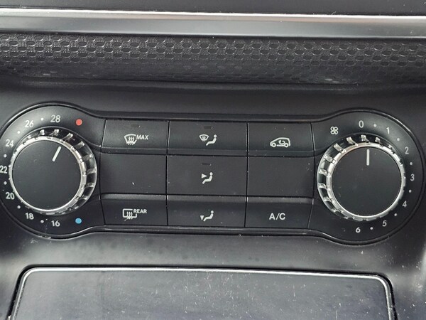 Used Mercedes-Benz A-Class 2017 for sale - 76122960: Photo 22