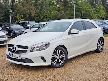 Used Mercedes-Benz A-Class 2017 for sale - 76122960: Photo 2