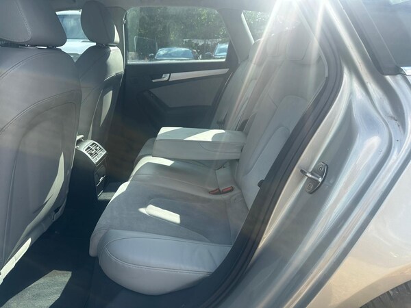 Used Audi A4 Avant 2012 for sale - 69375331: Photo 12