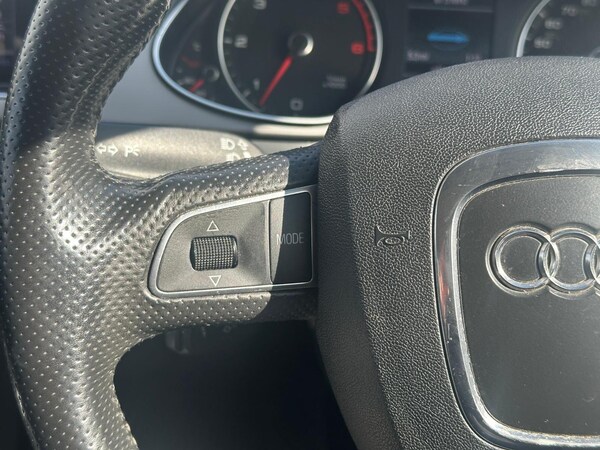Used Audi A4 Avant 2012 for sale - 69375331: Photo 23