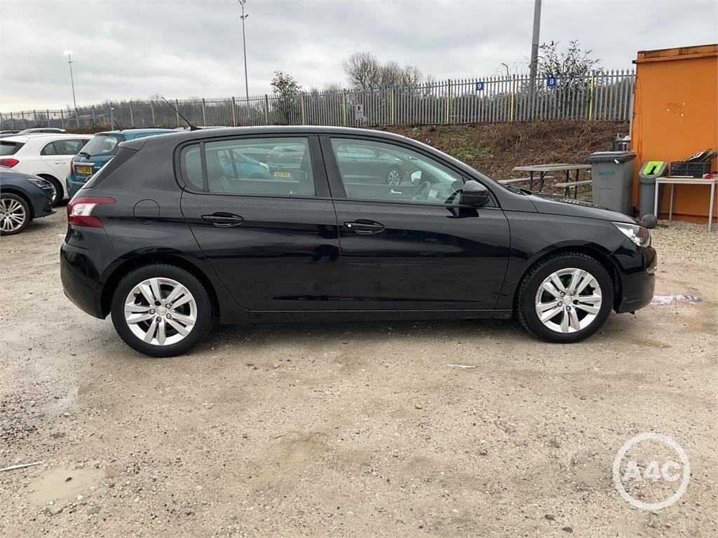Used Peugeot 308 2016 for sale - 77511168: Photo 4