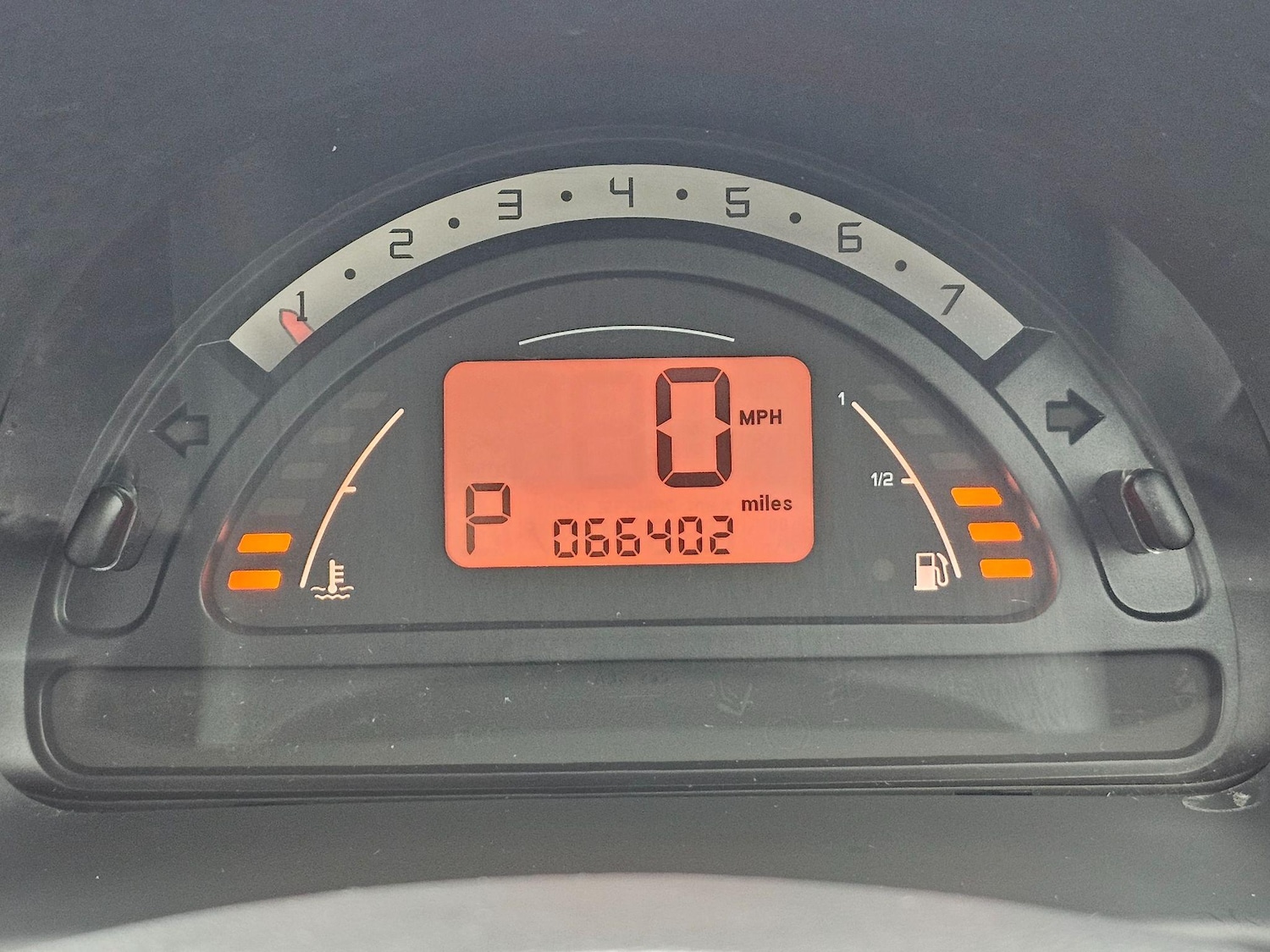 Used Citroen C3 2005 for sale - 76743403: Photo 14