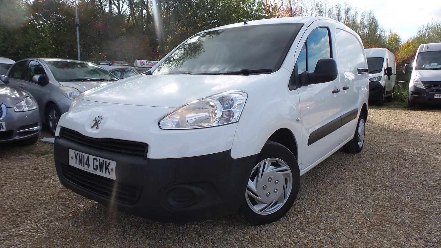 Used Peugeot Partner 2014 for sale - 76991765: Photo 2