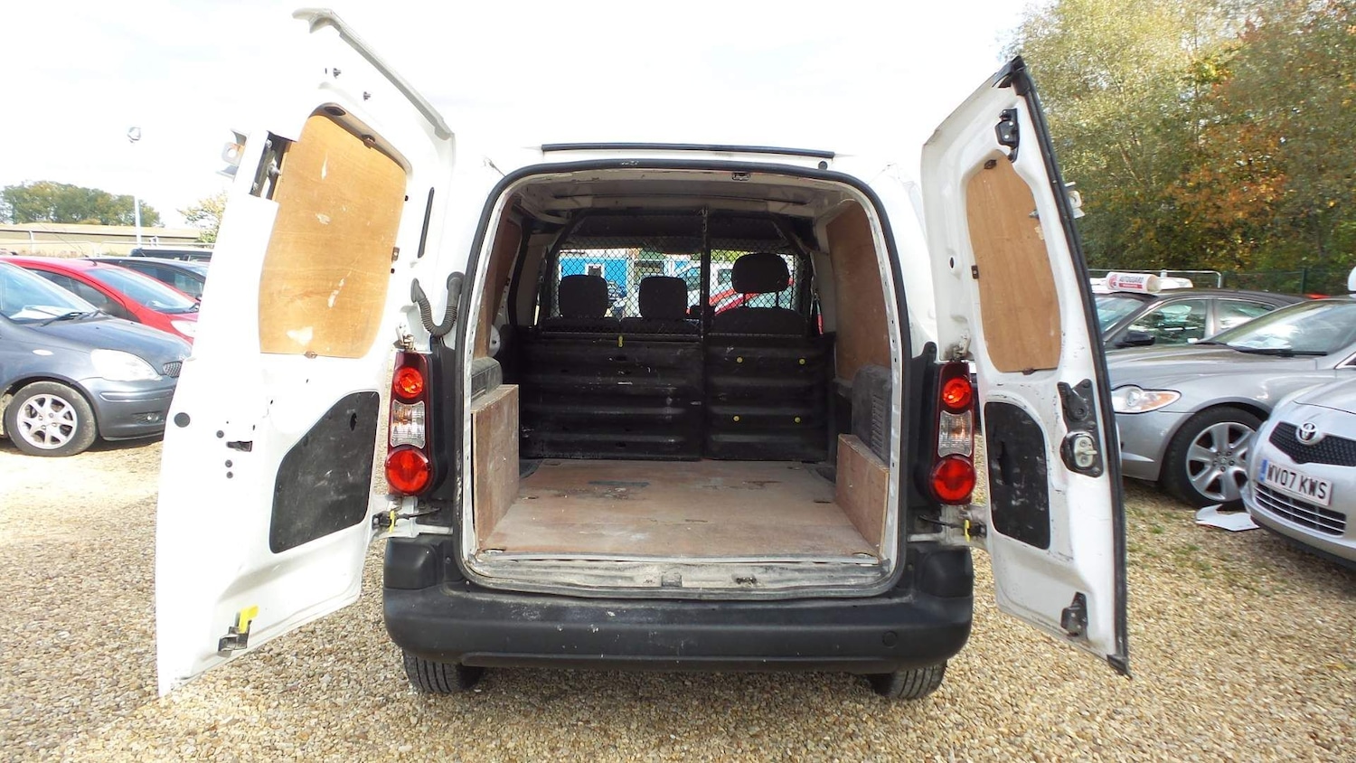 Used Peugeot Partner 2014 for sale - 76991765: Photo 24