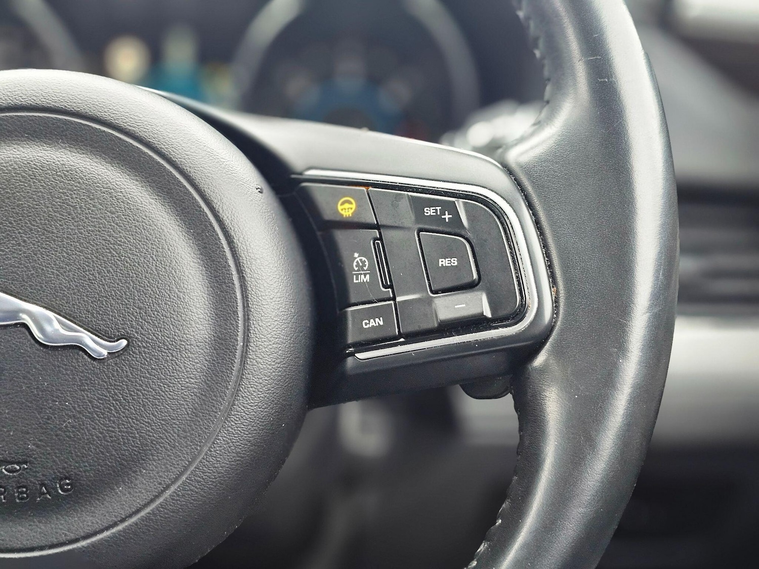 Used Jaguar XF 2016 for sale - 77109833: Photo 19