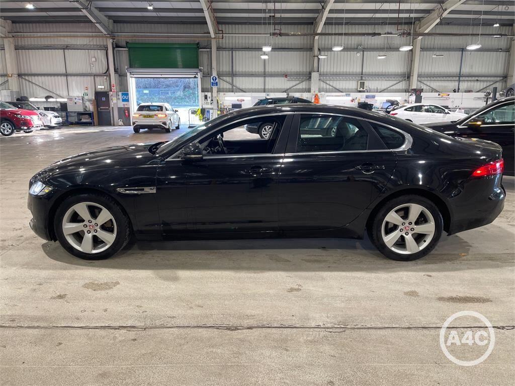 Used Jaguar XF 2016 for sale - 77109833: Photo 5