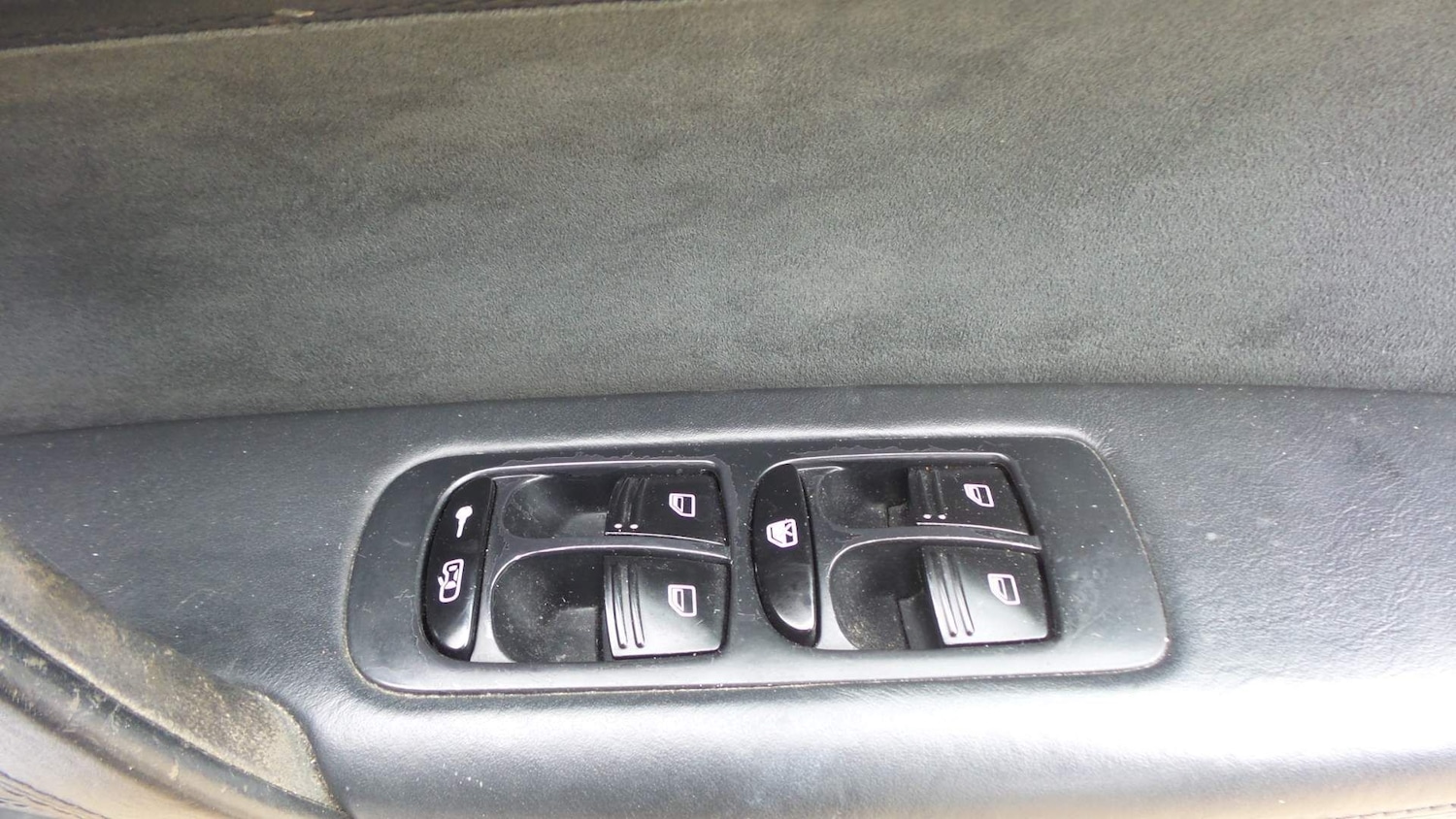 Used Porsche Cayenne 2009 for sale - 78086170: Photo 30