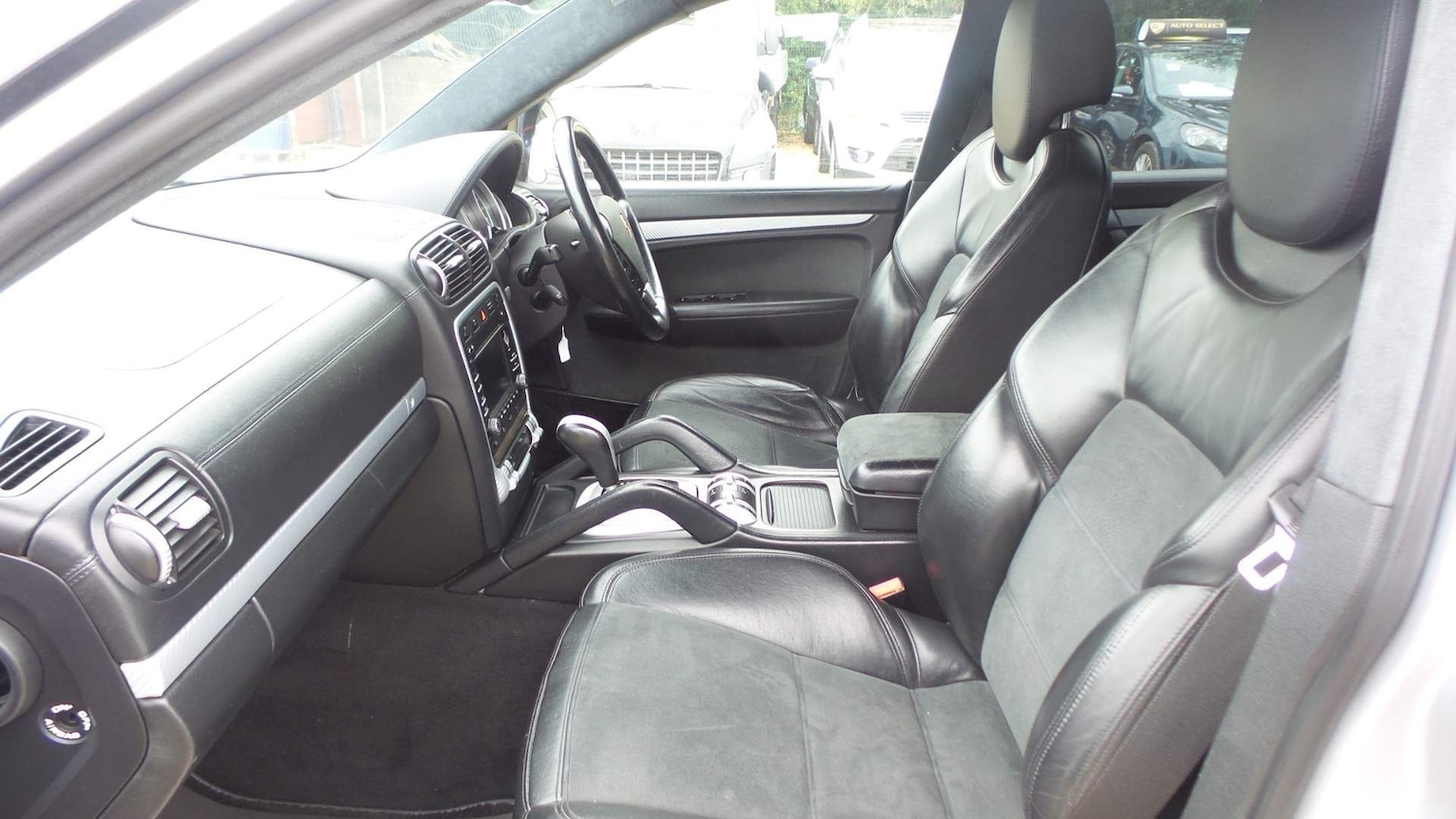 Used Porsche Cayenne 2009 for sale - 78086170: Photo 8