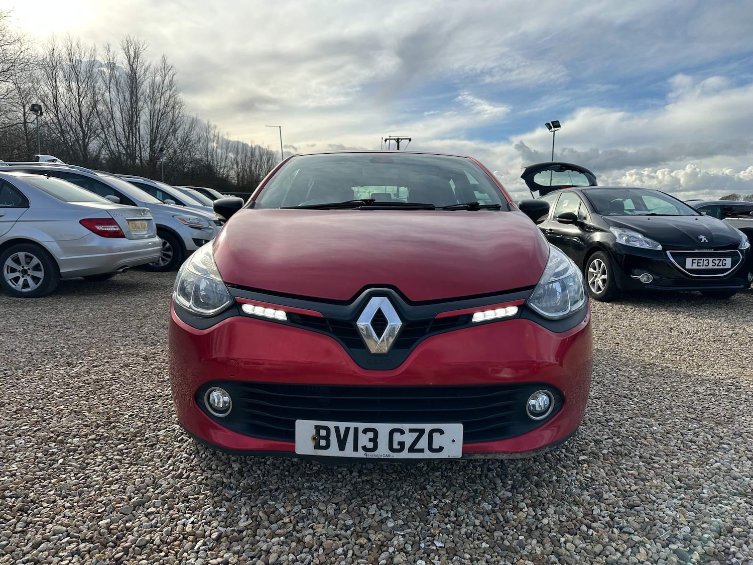 Used Renault Clio 2013 for sale - 76990253: Photo 29