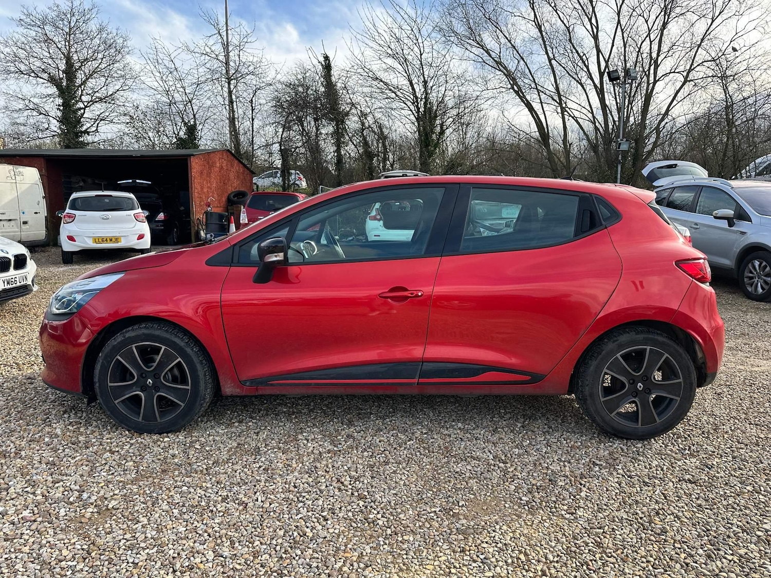 Used Renault Clio 2013 for sale - 76990253: Photo 6