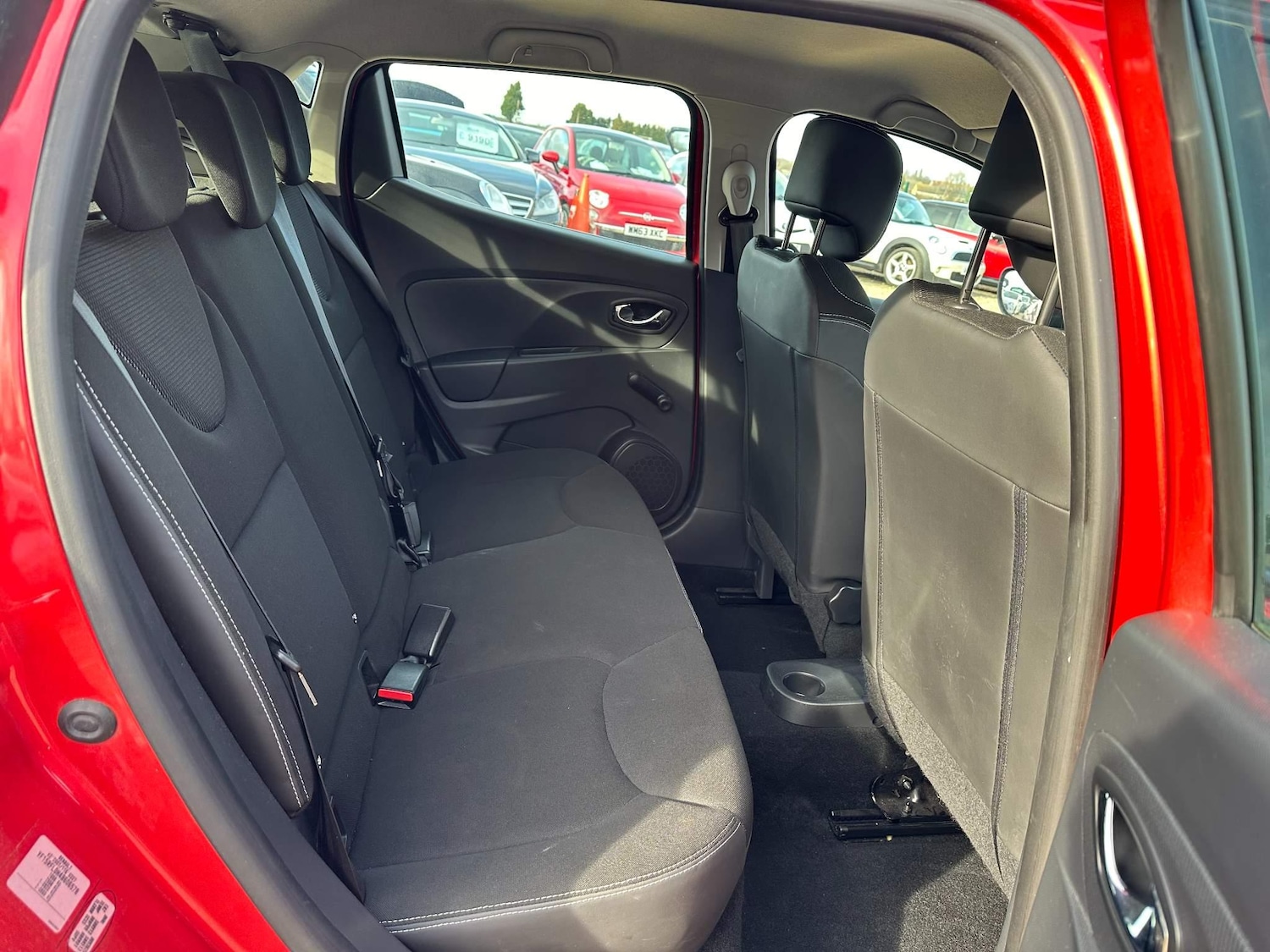 Used Renault Clio 2013 for sale - 76990253: Photo 9