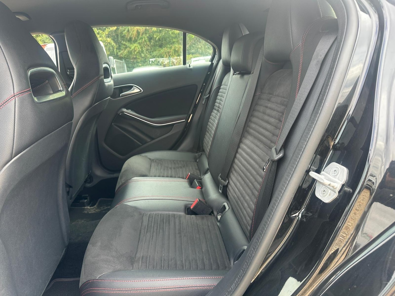 Used Mercedes-Benz A-Class 2017 for sale - 76988161: Photo 11