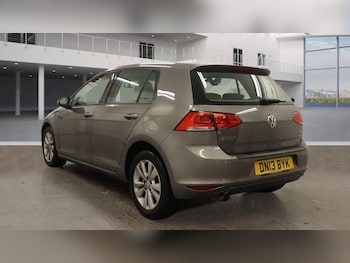 Used Volkswagen Golf 2013 for sale - 77016044: Photo