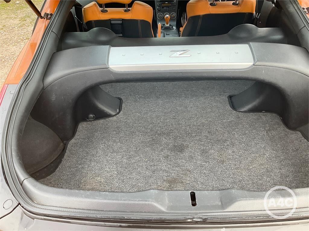 Used Nissan 350Z 2004 for sale - 77510154: Photo 10