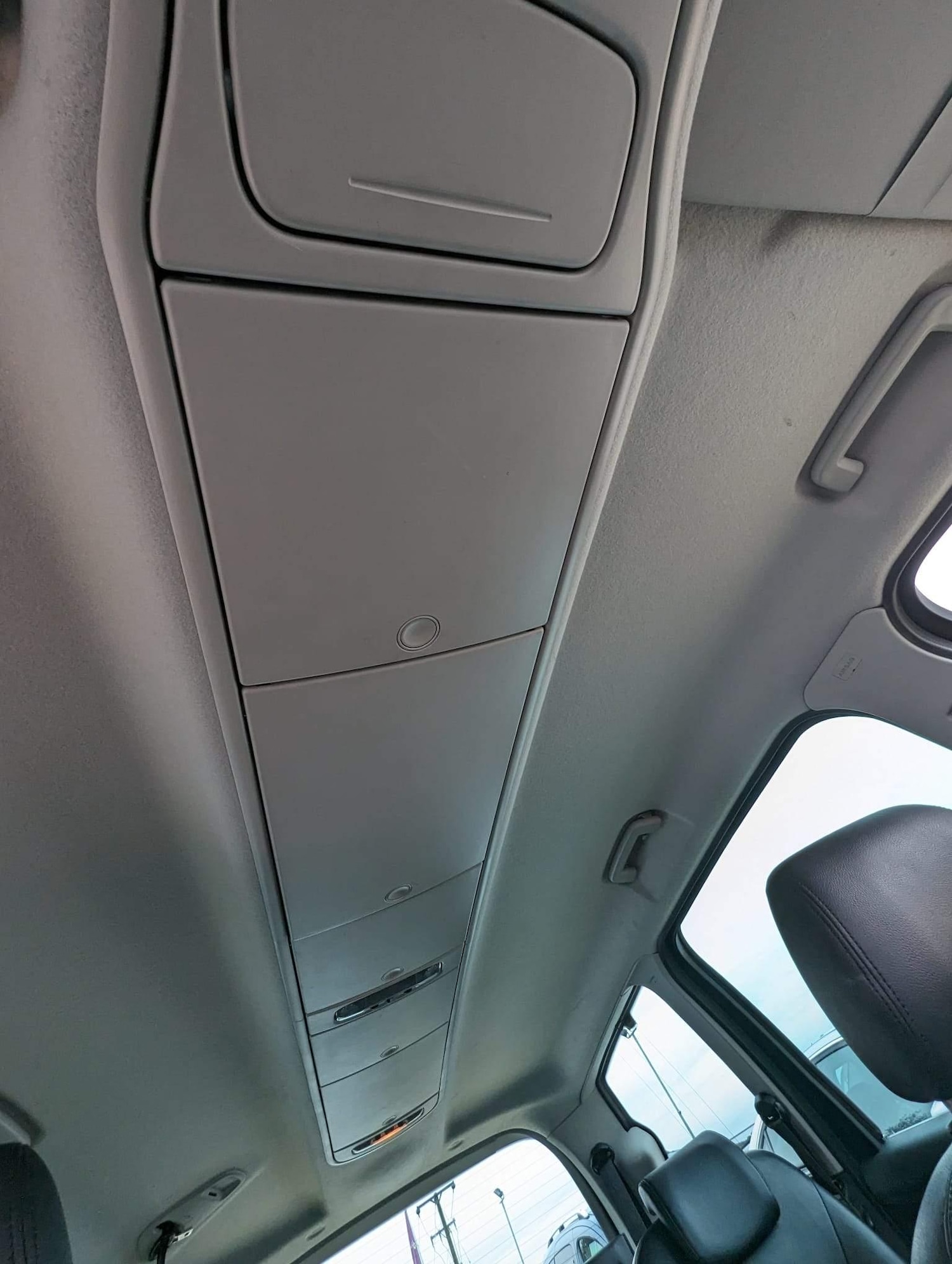 Used Ford Galaxy 2008 for sale - 76989386: Photo 19