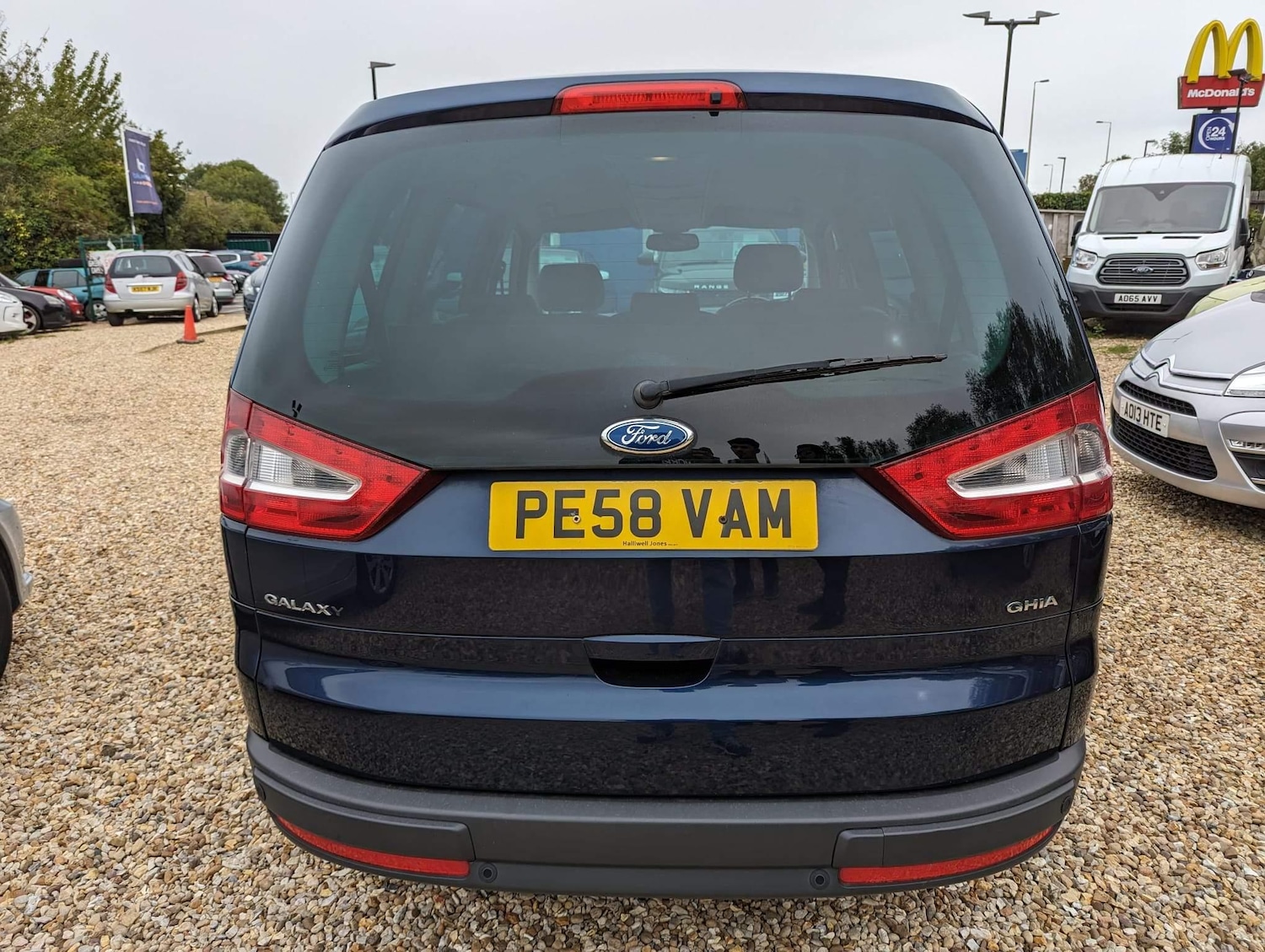 Used Ford Galaxy 2008 for sale - 76989386: Photo 24