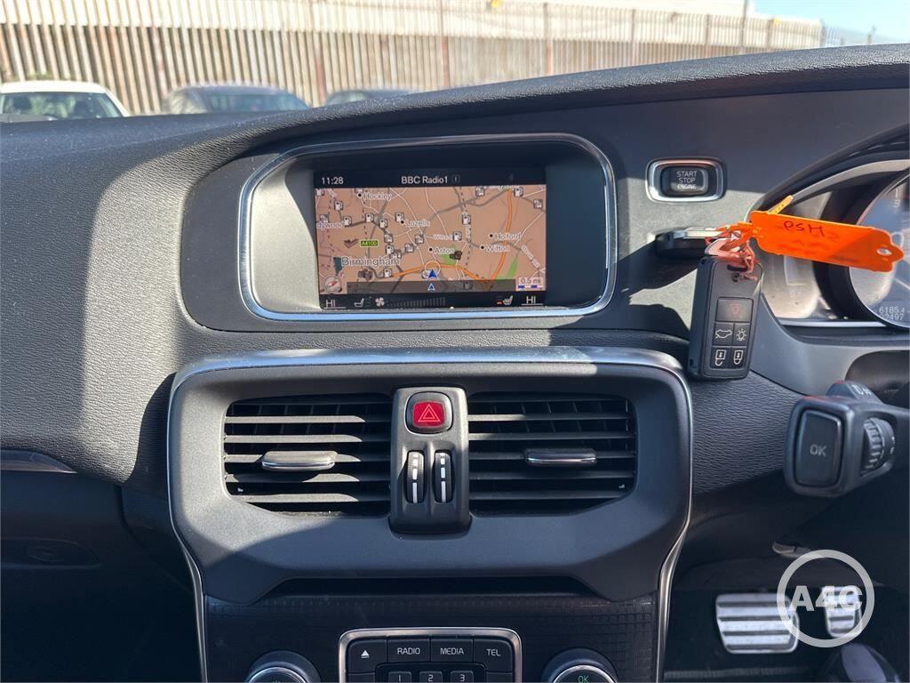 Used Volvo V40 2017 for sale - 78072738: Photo 10