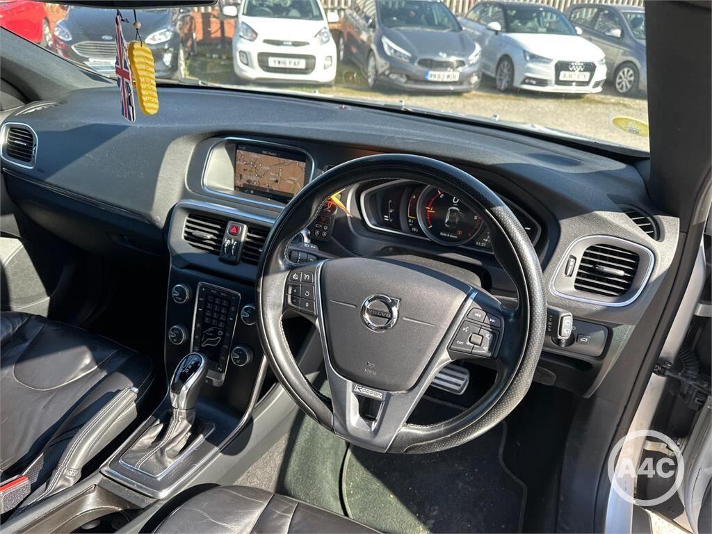 Used Volvo V40 2017 for sale - 78072738: Photo 7