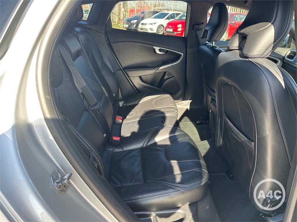 Used Volvo V40 2017 for sale - 78072738: Photo 8
