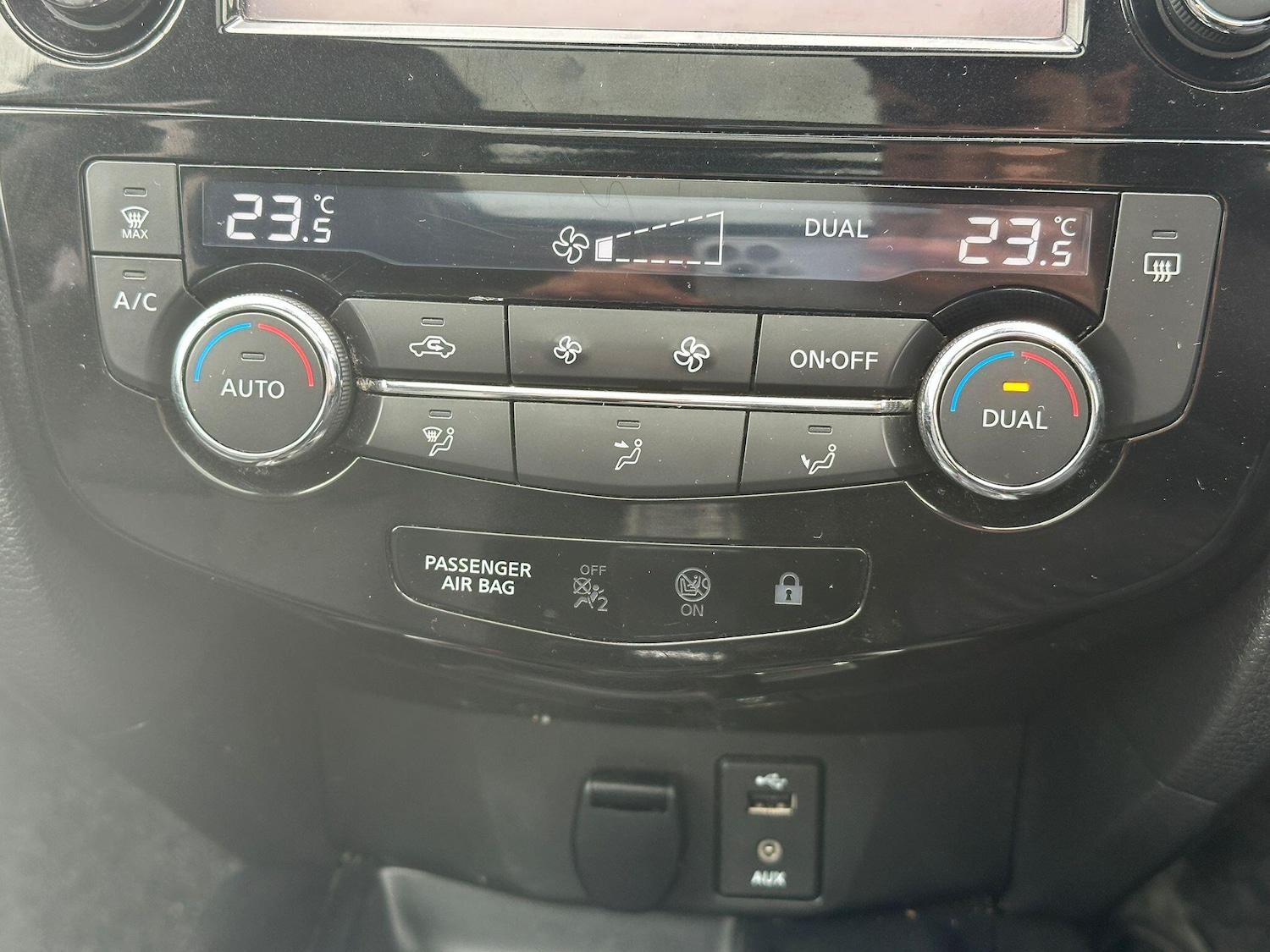 Used Nissan X-Trail 2017 for sale - 78062802: Photo 29