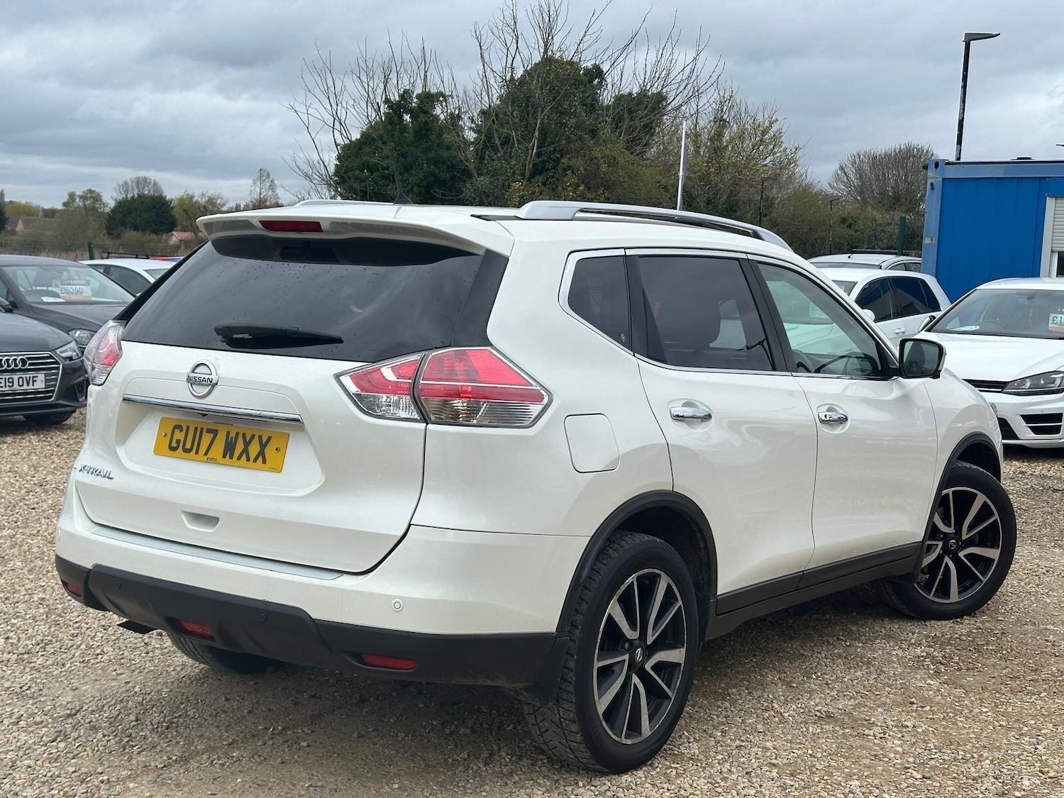 Used Nissan X-Trail 2017 for sale - 78062802: Photo 3