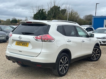 Used Nissan X-Trail 2017 for sale - 78062802: Photo