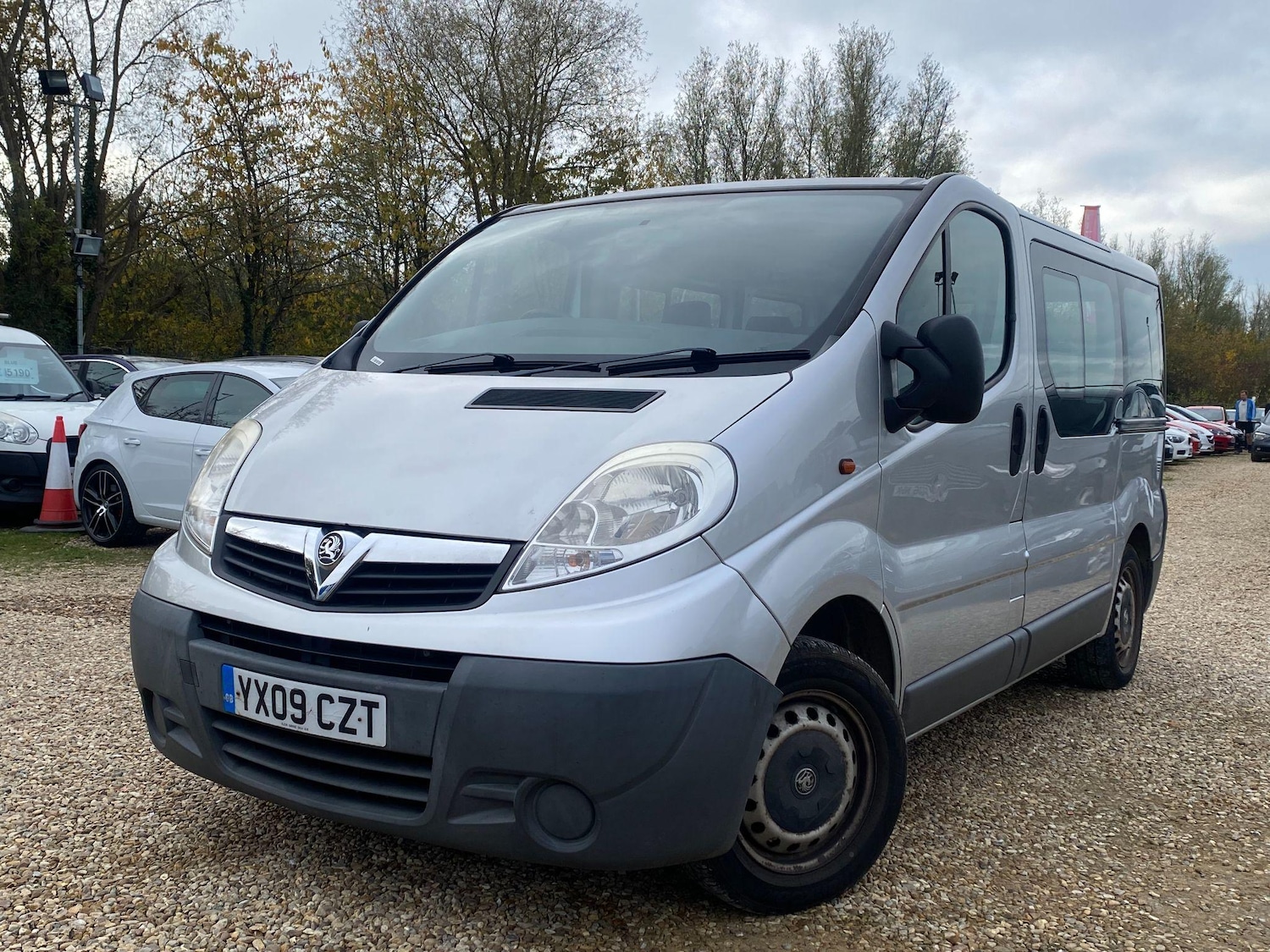 Used Vauxhall Vivaro 2009 for sale - 76689600: Photo 2