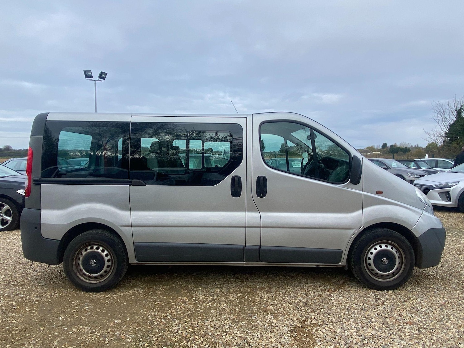 Used Vauxhall Vivaro 2009 for sale - 76689600: Photo 5