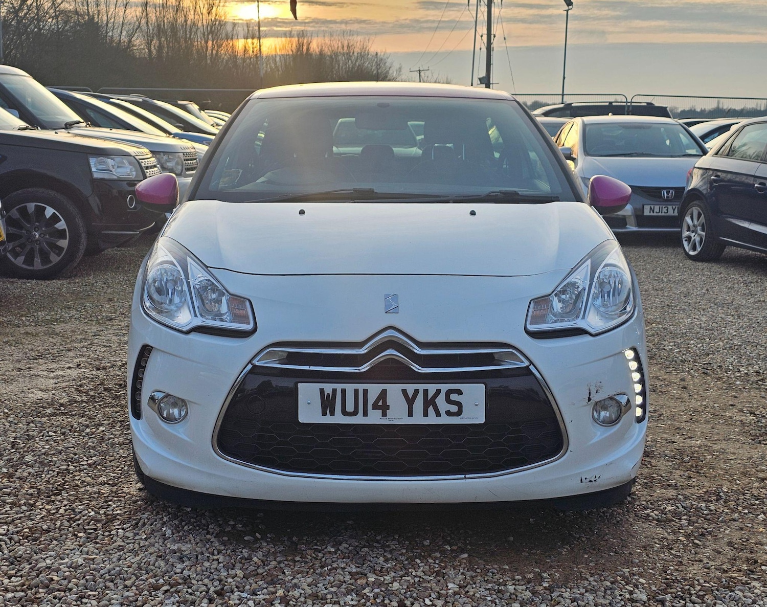 Used Citroen DS3 2014 for sale - 76528033: Photo 12