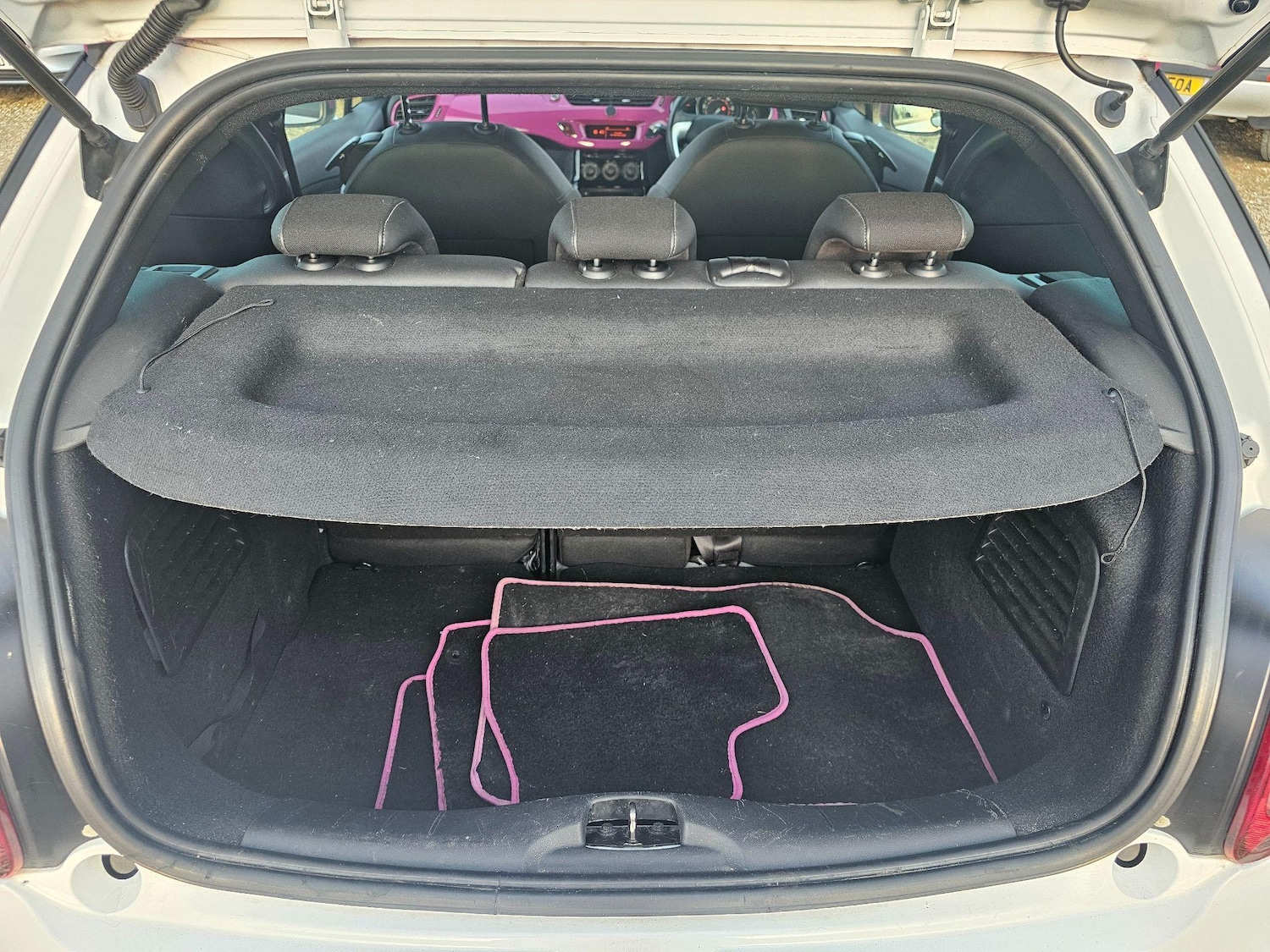 Used Citroen DS3 2014 for sale - 76528033: Photo 14