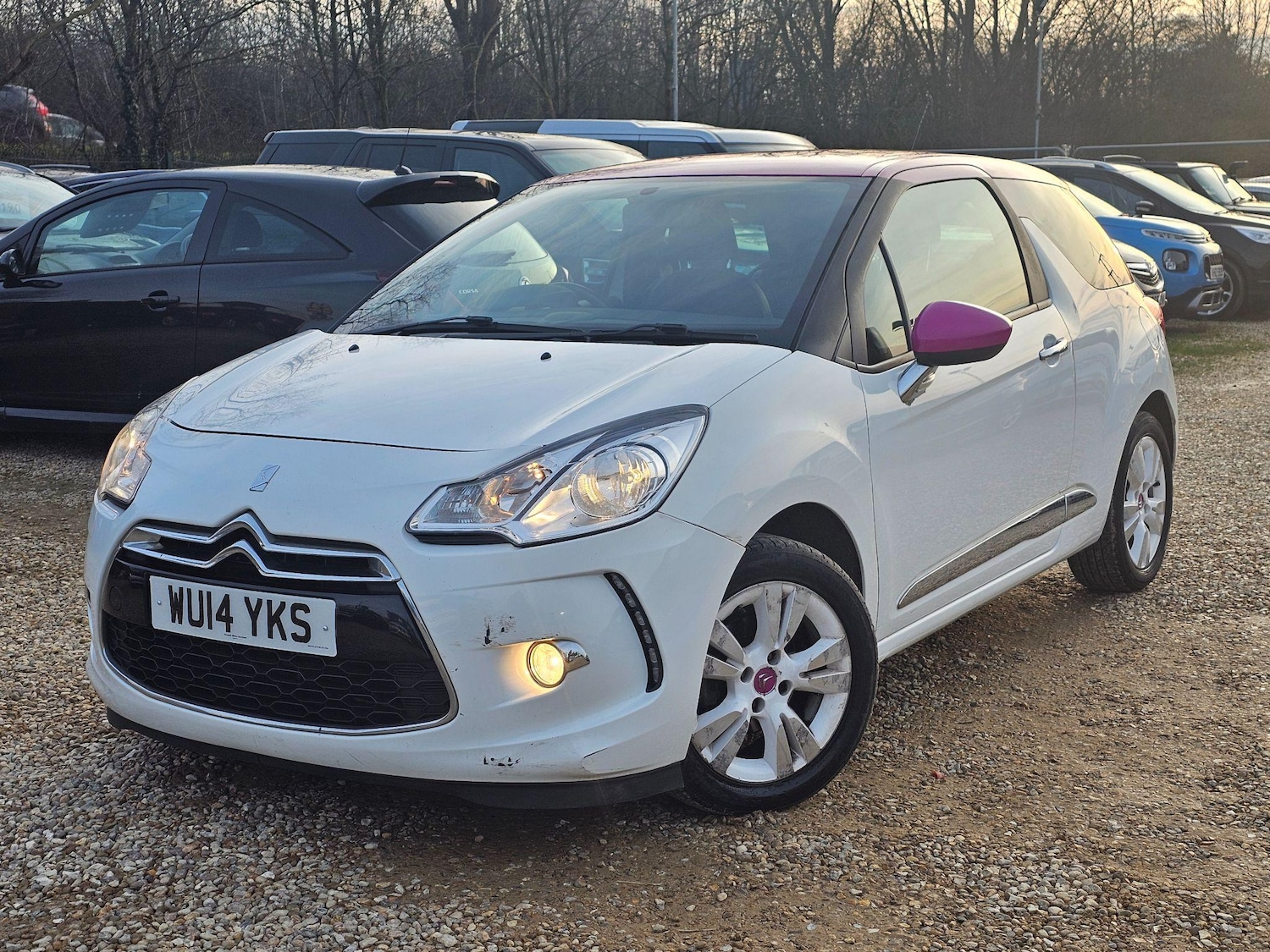 Used Citroen DS3 2014 for sale - 76528033: Photo 2