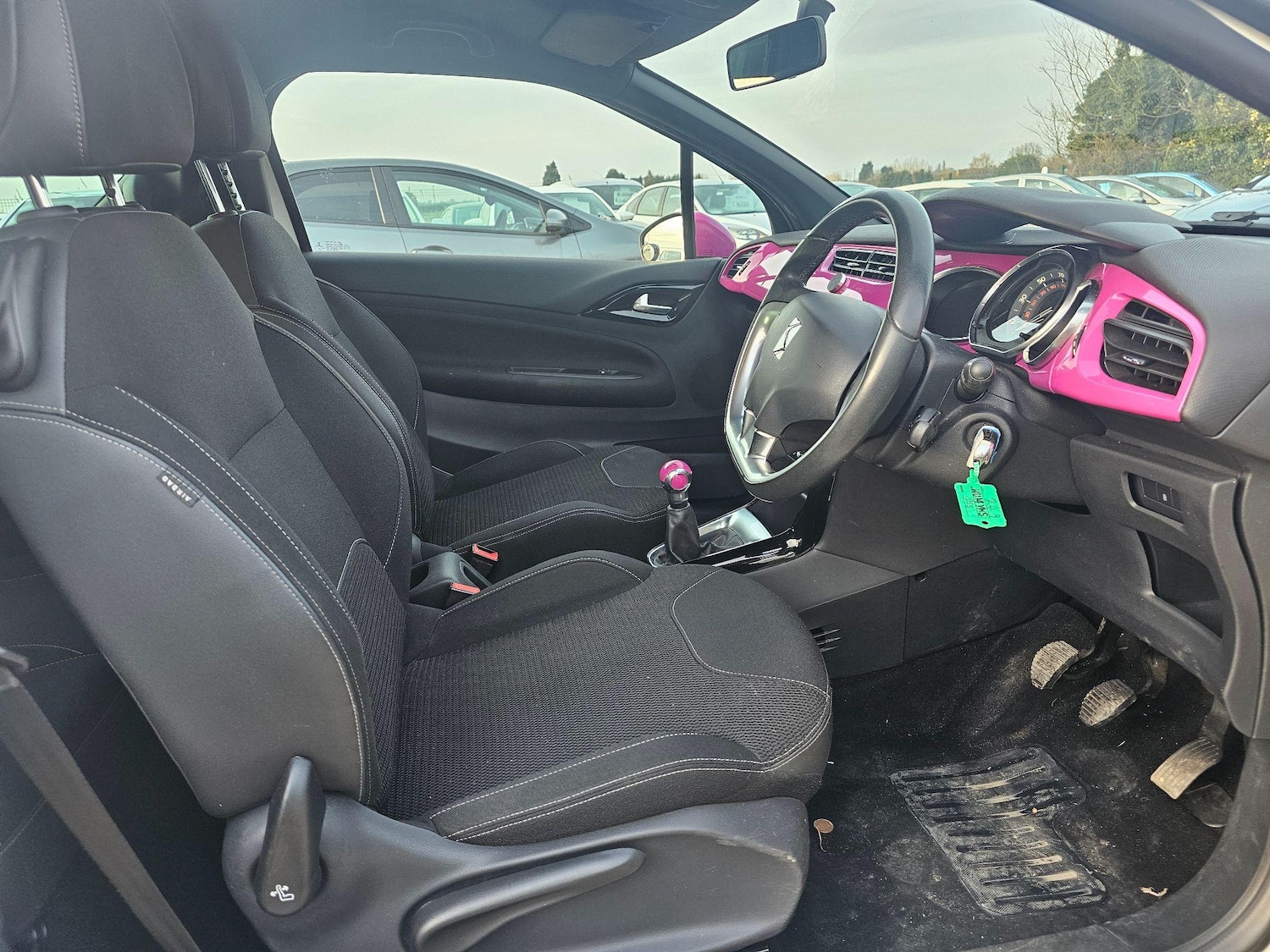 Used Citroen DS3 2014 for sale - 76528033: Photo 5