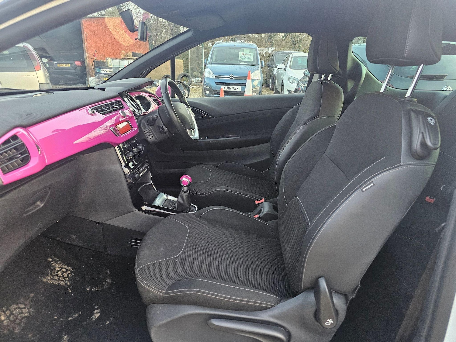 Used Citroen DS3 2014 for sale - 76528033: Photo 6