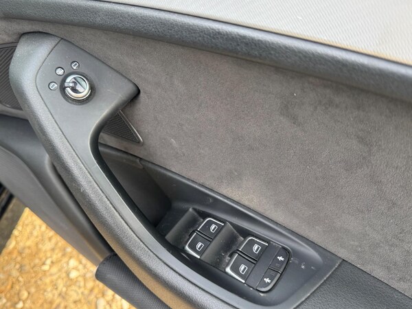 Used Audi A6 Saloon 2017 for sale - 73869142: Photo 22