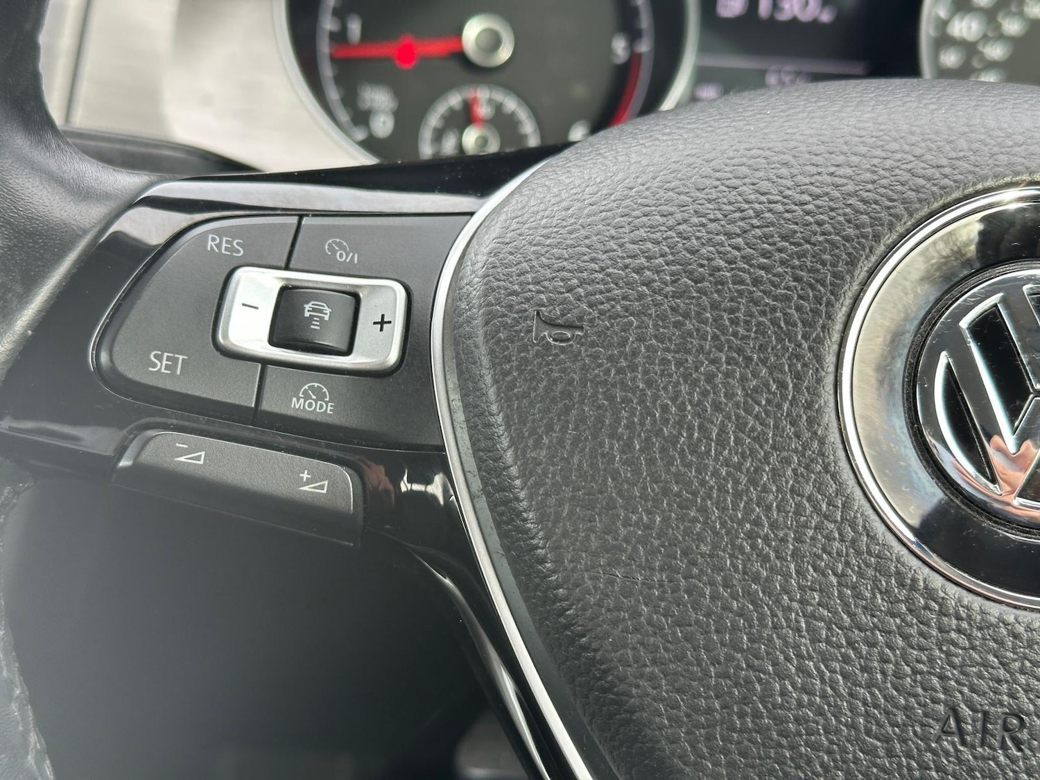 Used Volkswagen Golf 2015 for sale - 78047342: Photo 24