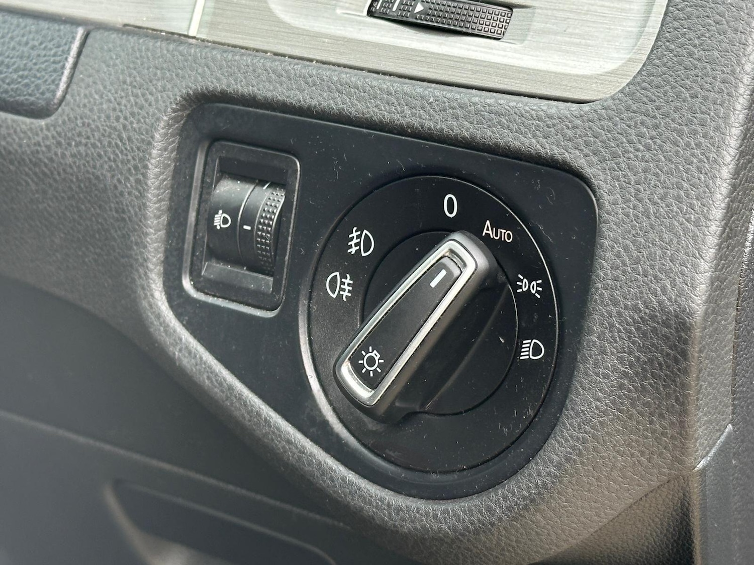 Used Volkswagen Golf 2015 for sale - 78047342: Photo 26