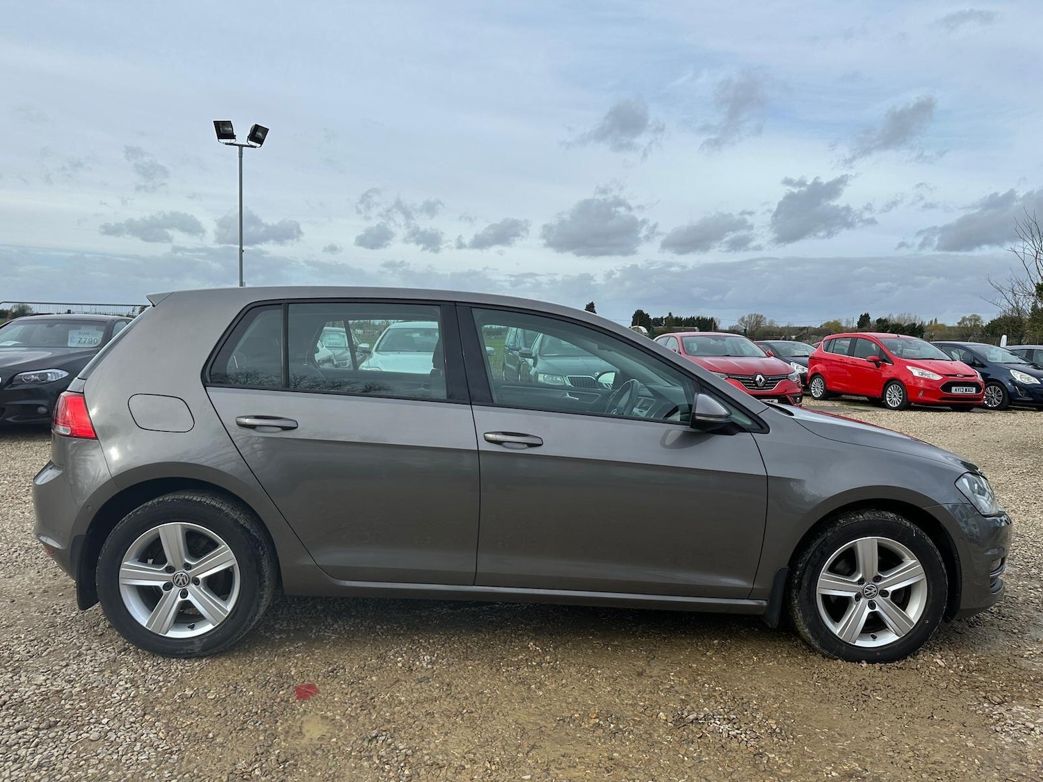 Used Volkswagen Golf 2015 for sale - 78047342: Photo 5