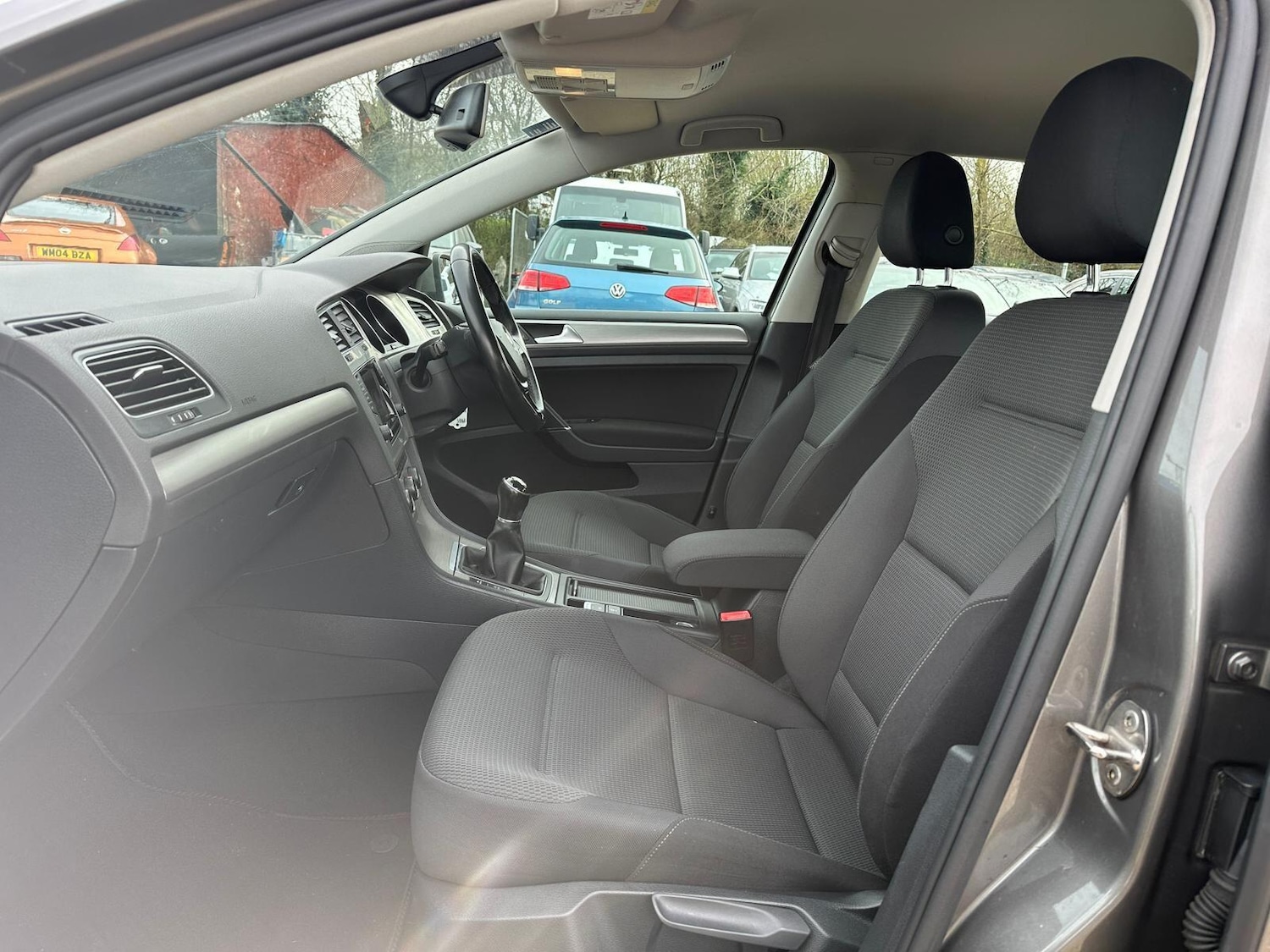 Used Volkswagen Golf 2015 for sale - 78047342: Photo 8