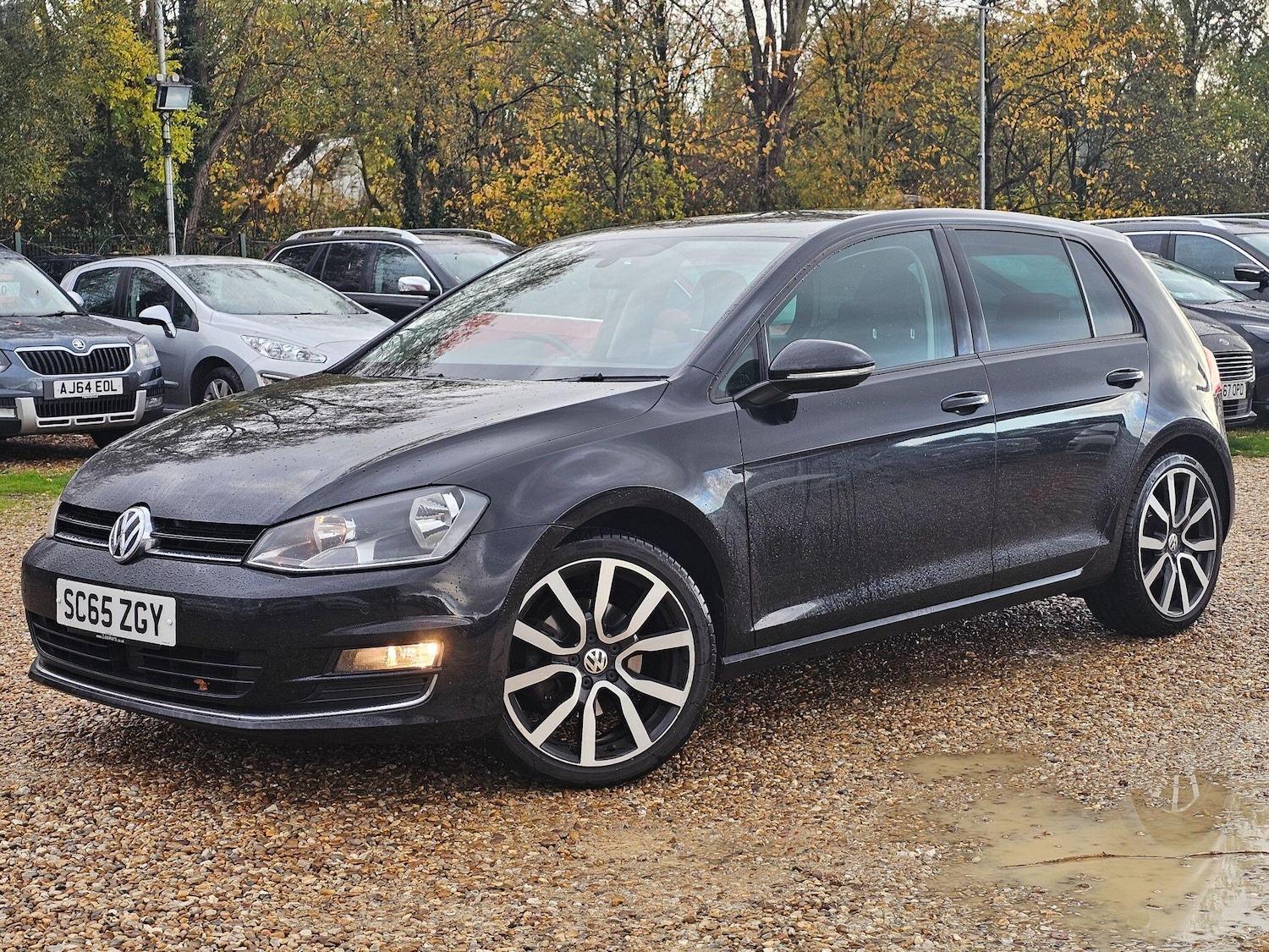 Used Volkswagen Golf 2016 for sale - 76432731: Photo 2