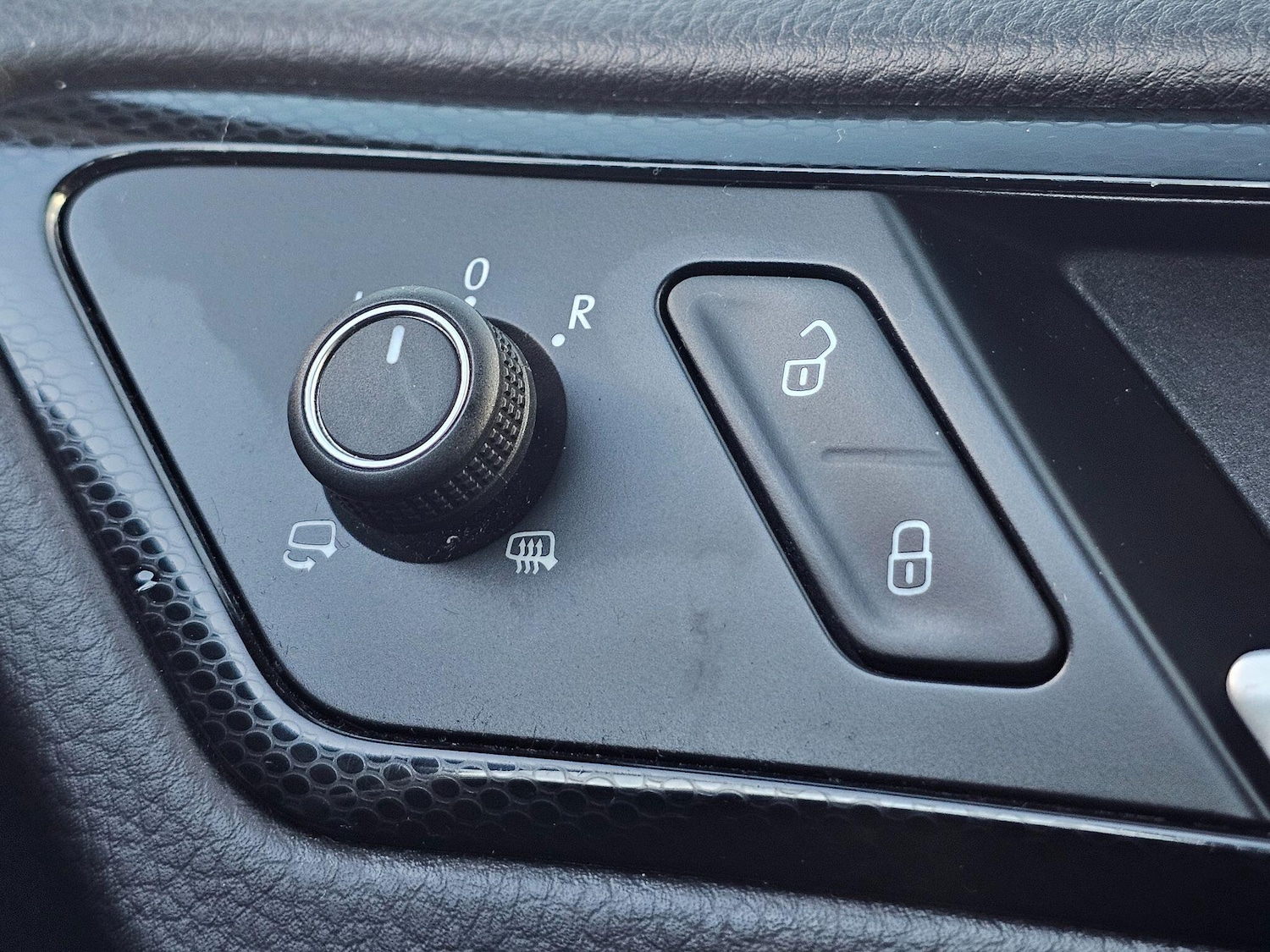 Used Volkswagen Golf 2016 for sale - 76432731: Photo 24