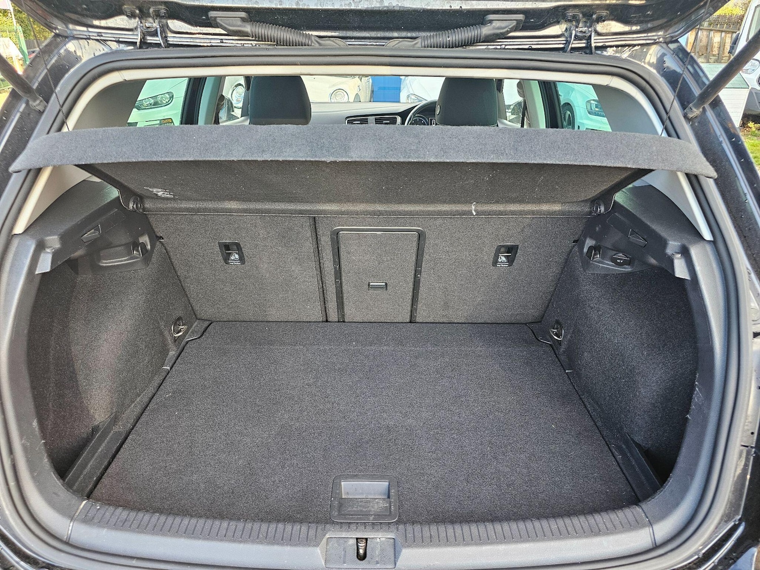 Used Volkswagen Golf 2016 for sale - 76432731: Photo 28