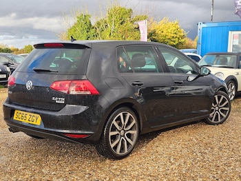 Used Volkswagen Golf 2016 for sale - 76432731: Photo