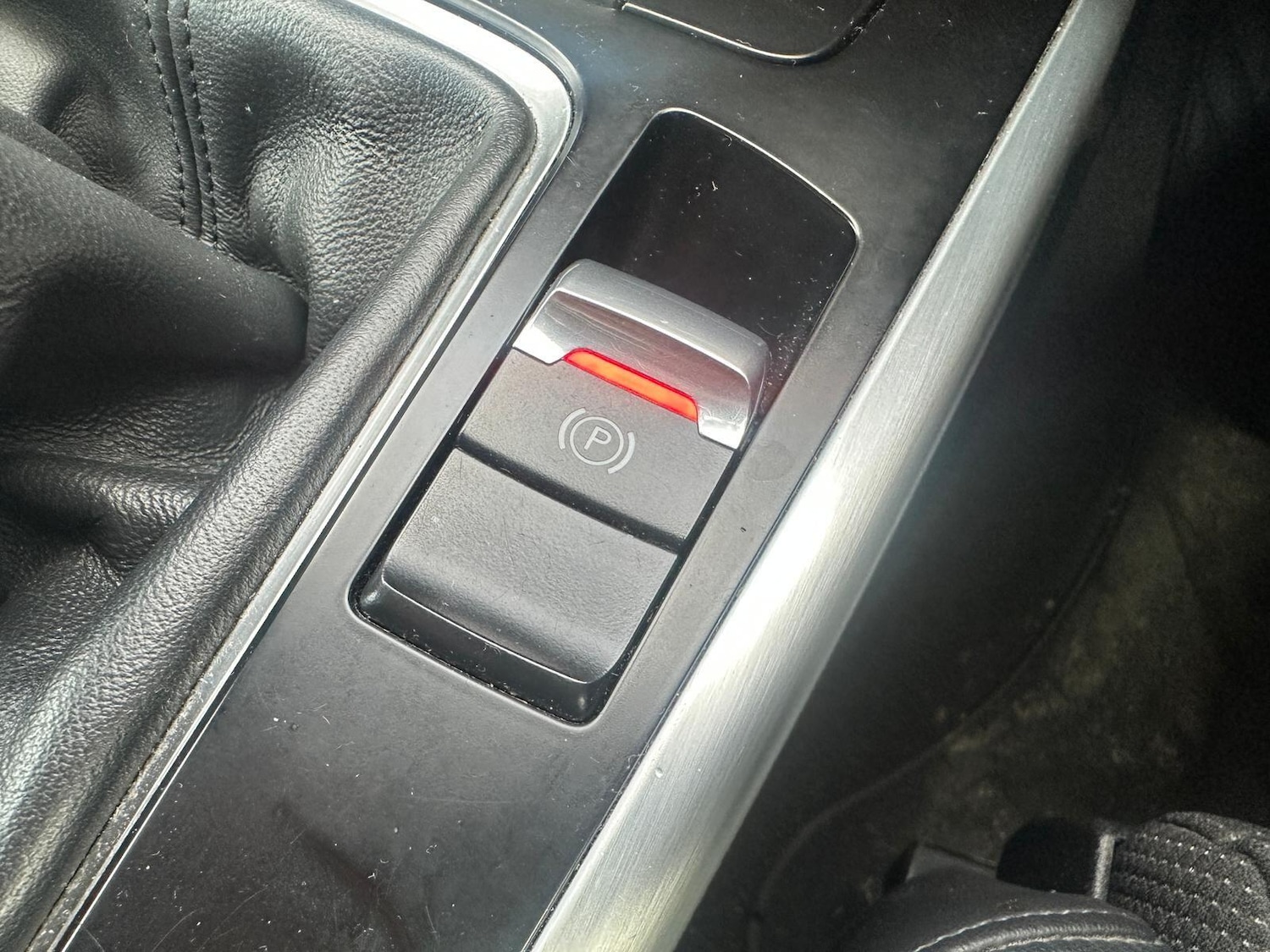 Used Audi A4 2010 for sale - 76991320: Photo 20